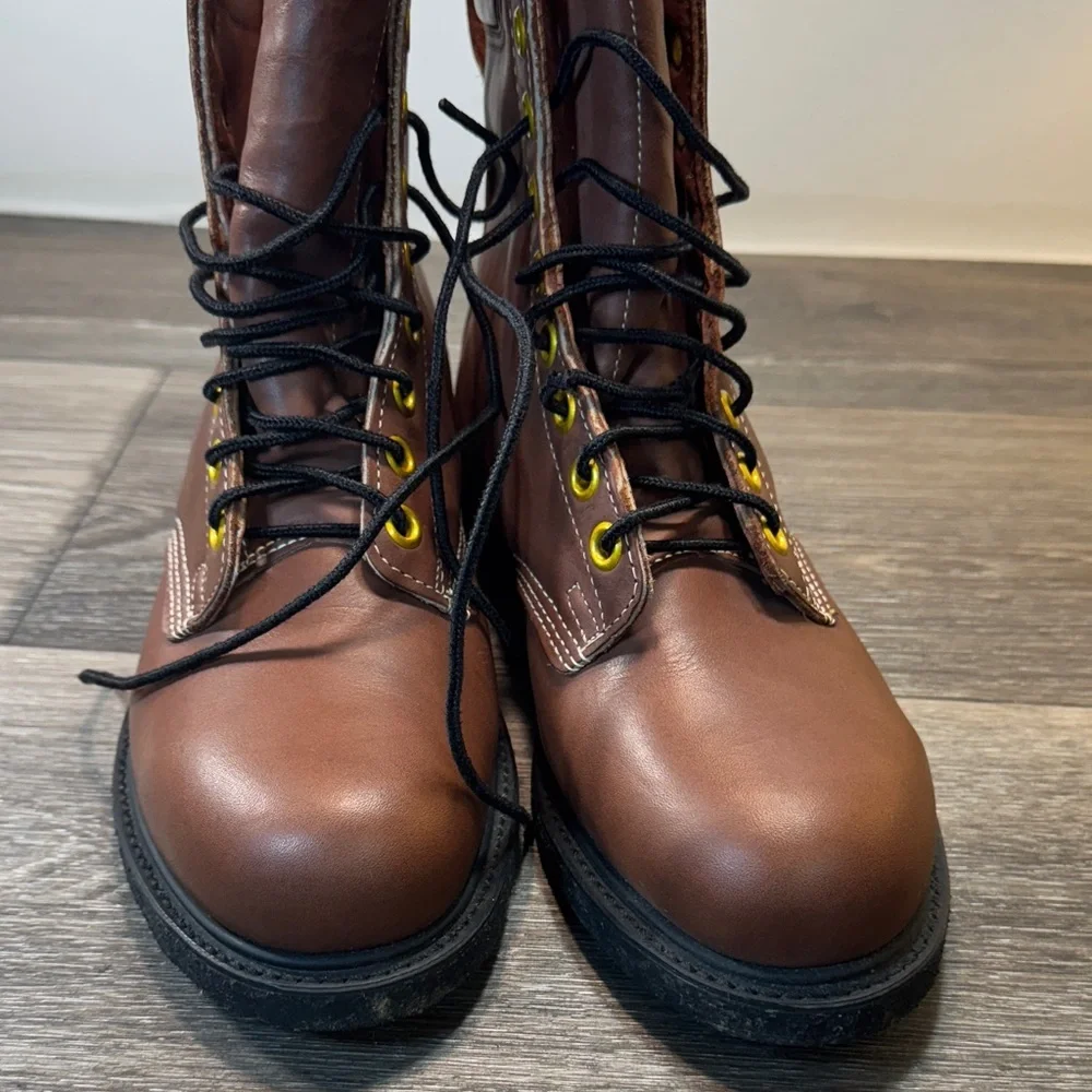 Vintage Iron Age Brown Leather  Boots steel toe boots made in the US size 8.5
